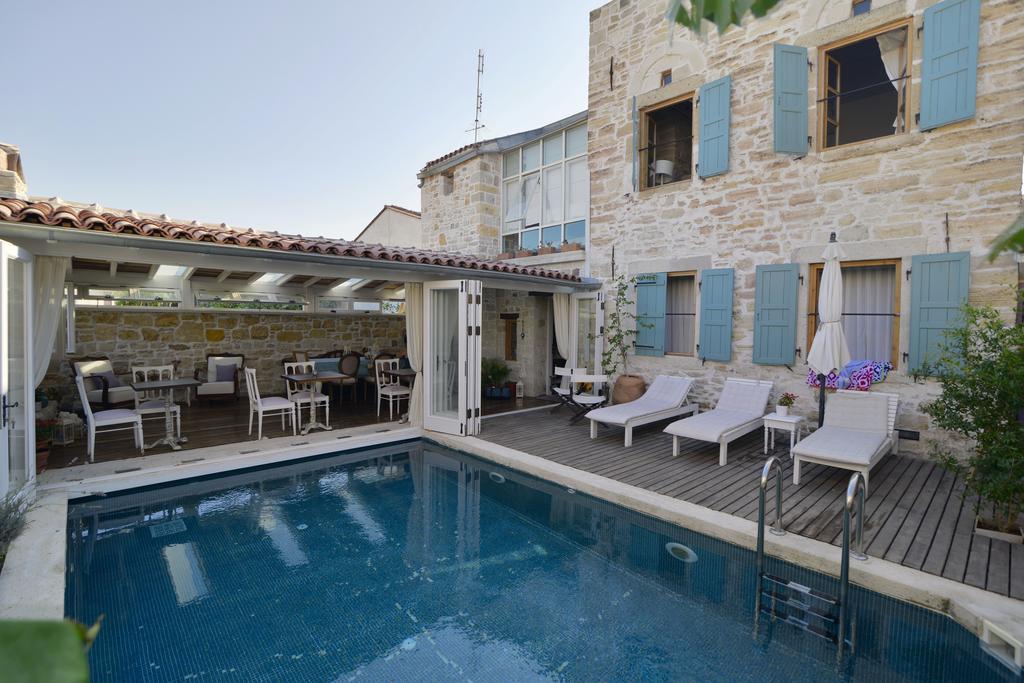 Hotel Eski Tas 2*