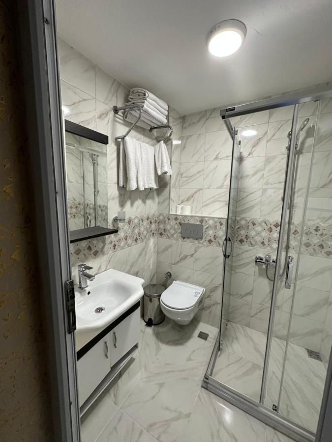Efe Apartment *