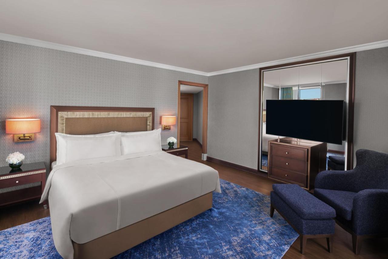 Divan 5*
