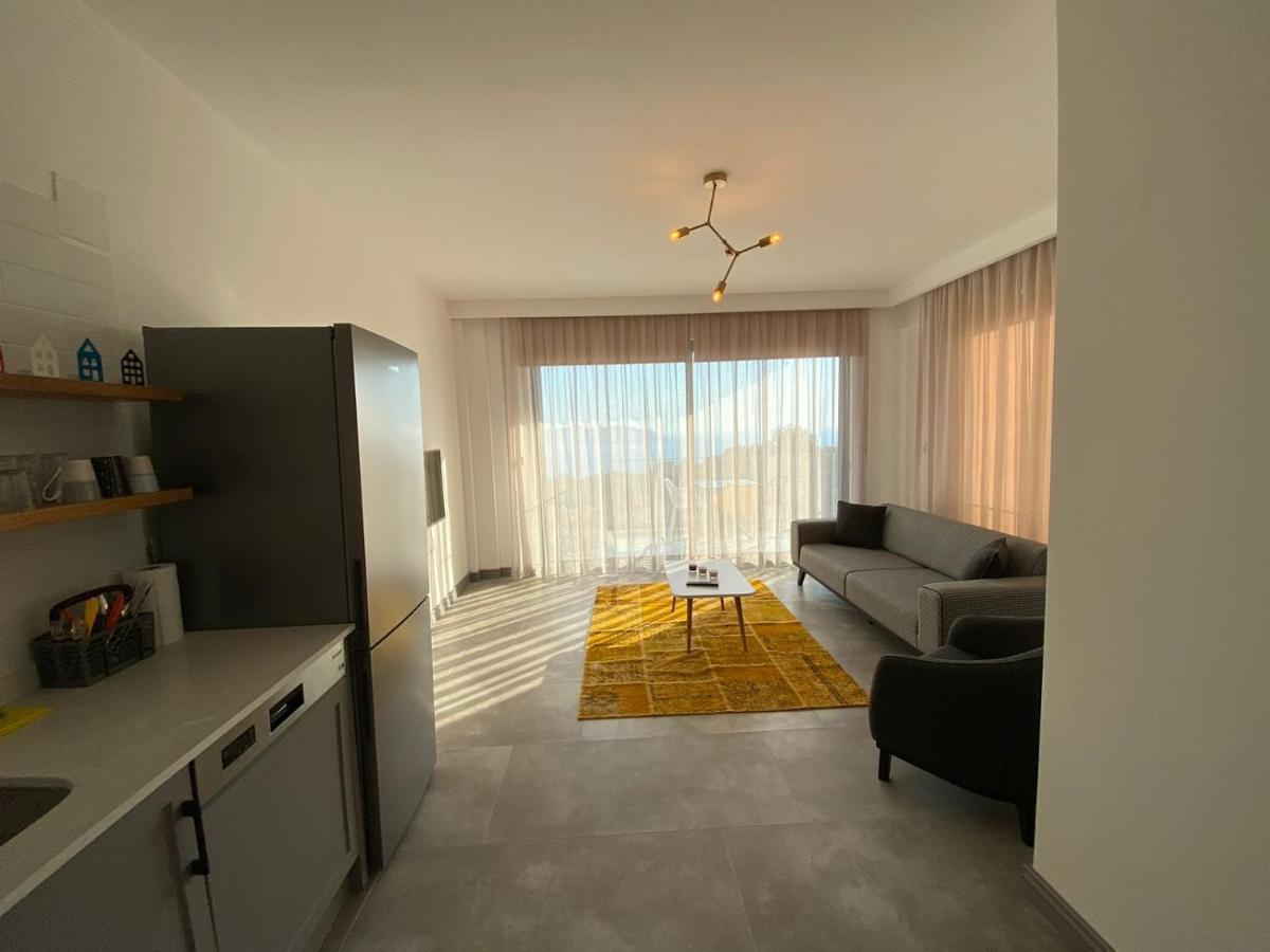 Hemera Apartment *