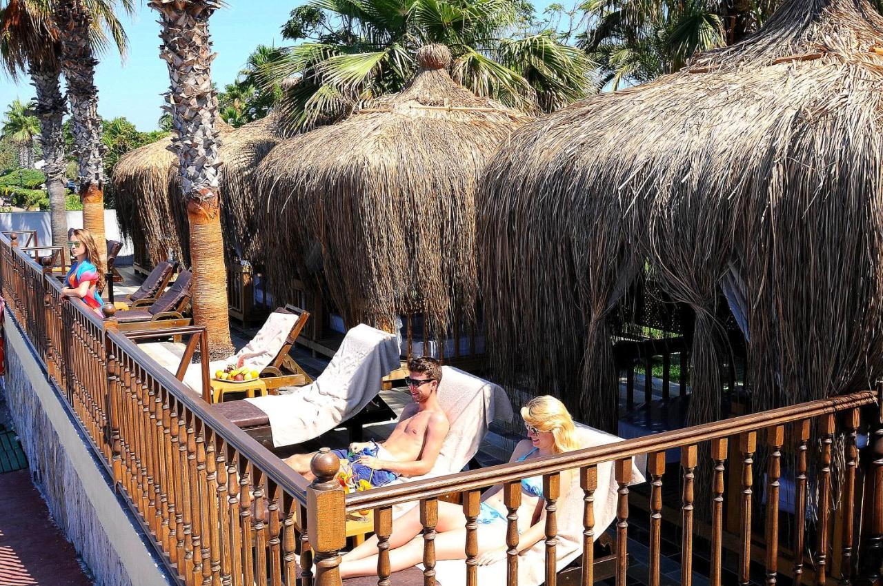 Hotel Holiday Park Resort