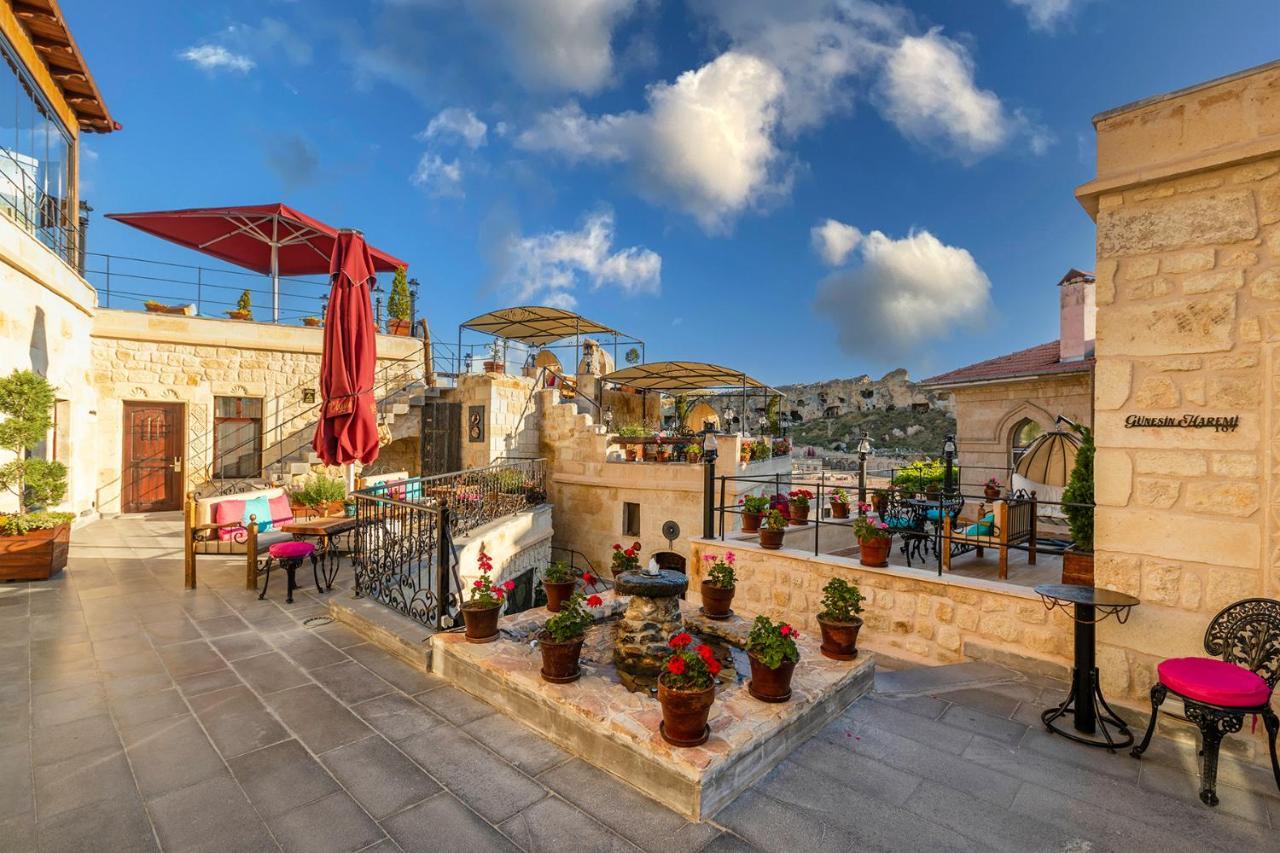 Hotel Elysion Cave