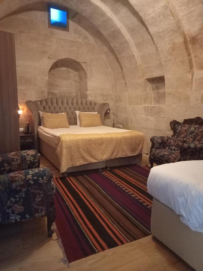 Hotel Sandik Cave *