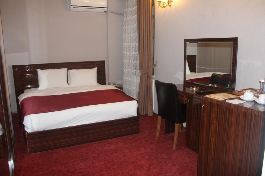 Resmina Hotel *