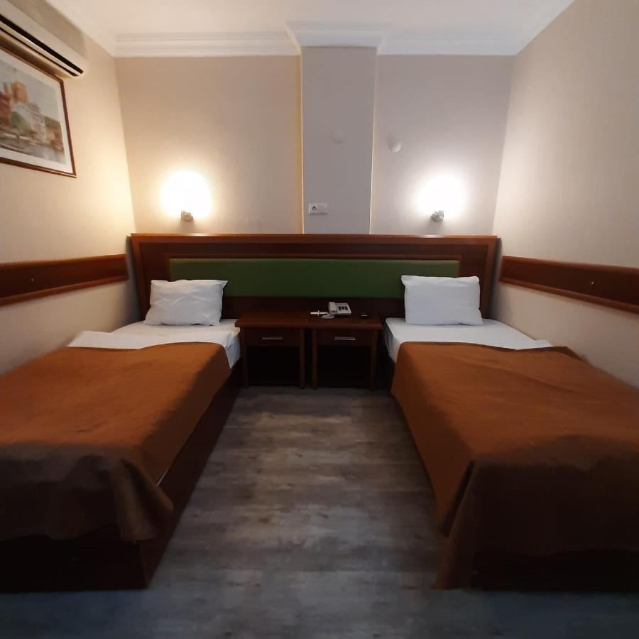 Marina Hotel