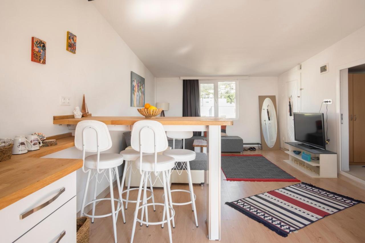 Central, Cozy, Comfy, 1br House, Free Parking & Fast Wi-fi, 4ppl *