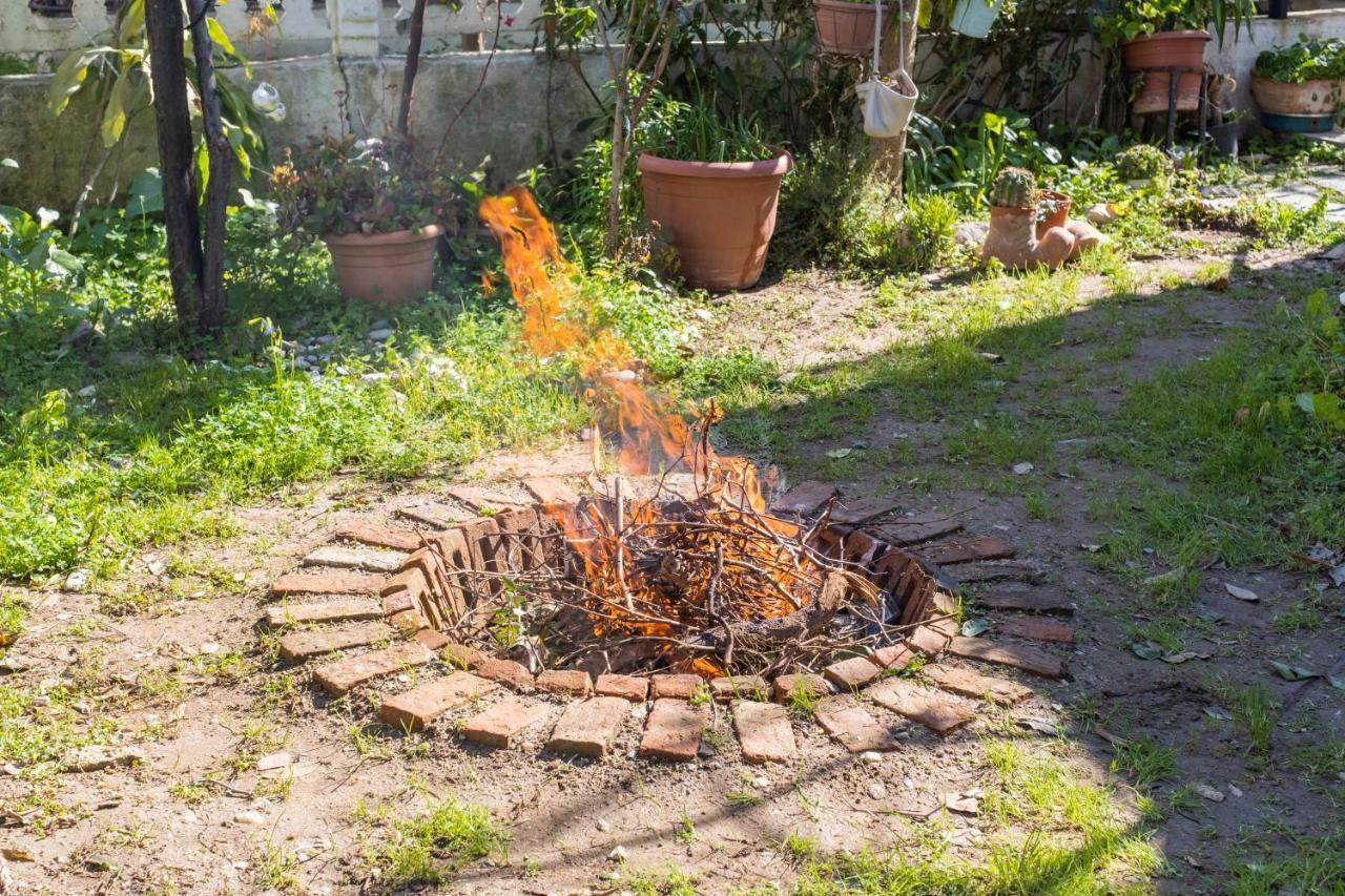 Central, Cozy, Comfy, 1br House, Free Parking & Fast Wi-fi, 4ppl *