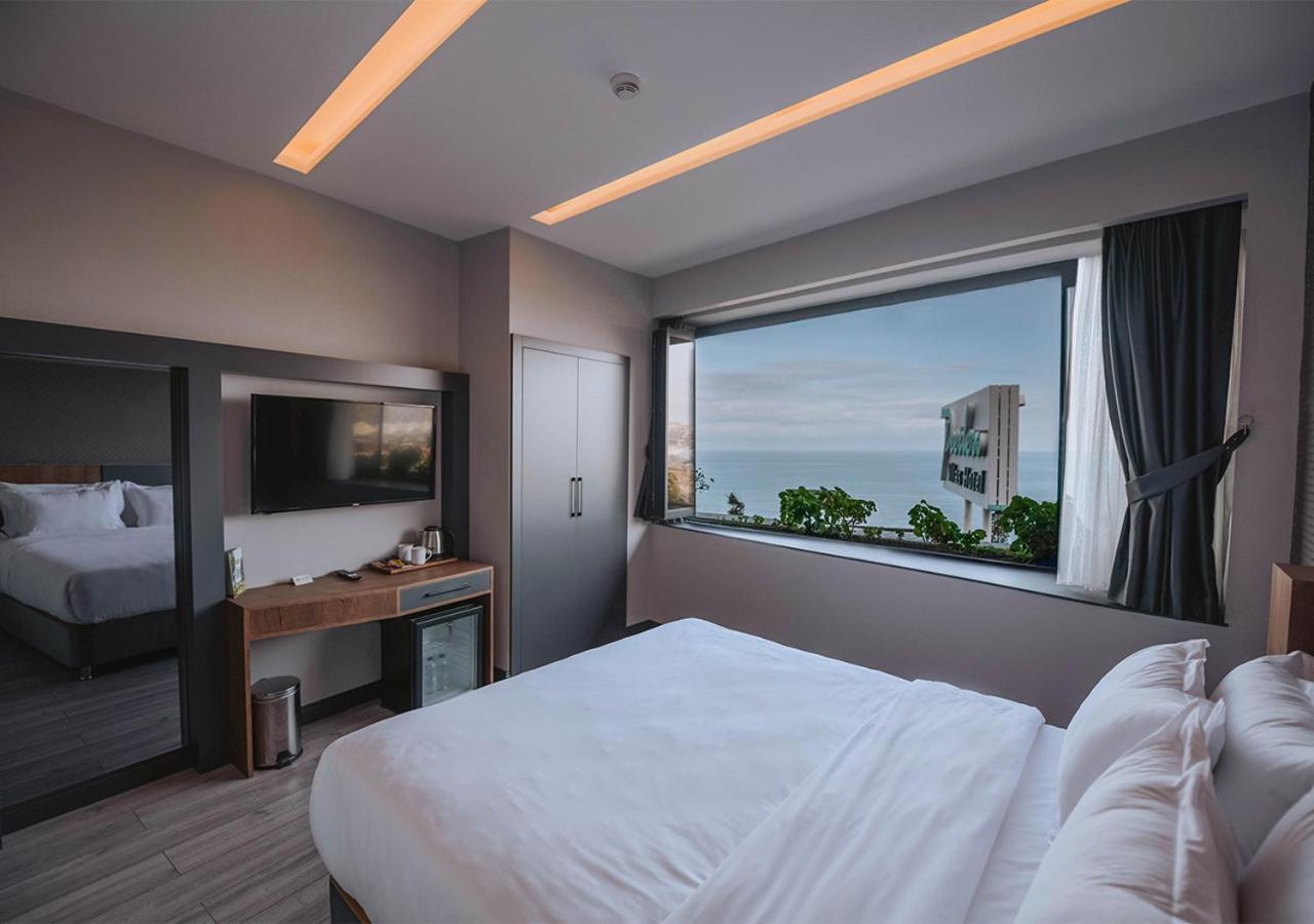 Peerless Hotel 3*