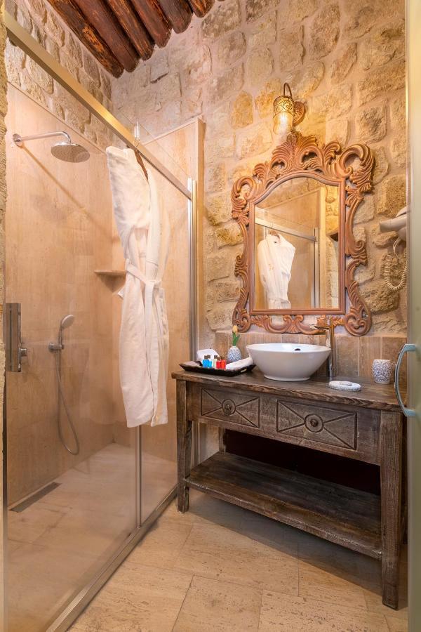 Elysion Cave Hotel