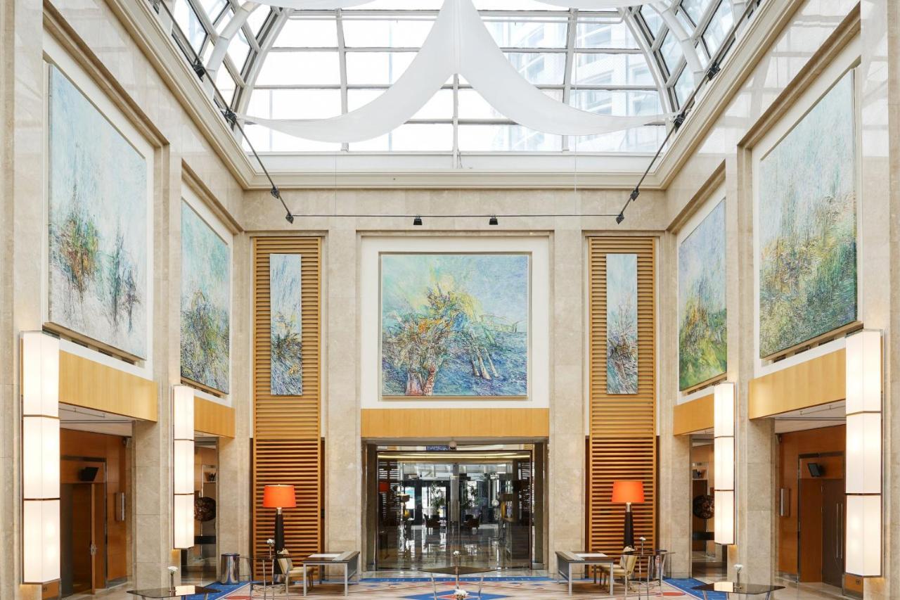 Sheraton & Convention Center Hotel