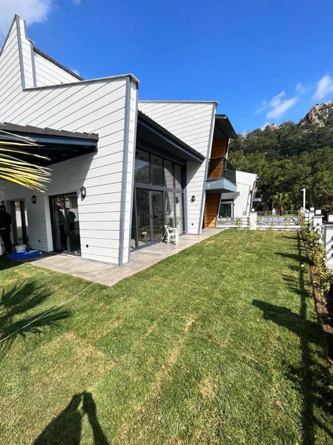 Black Pearl Turunc Villa