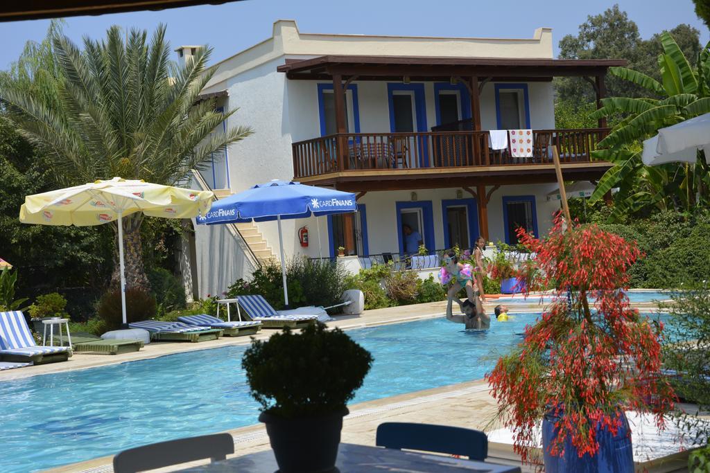 Paradise Garden Aparthotel *