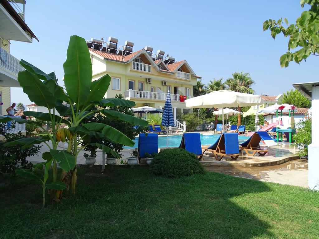 Mavikosk Aparthotel 4*