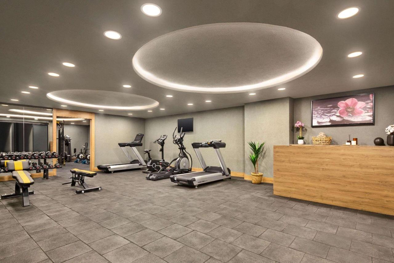 Ramada By Wyndham