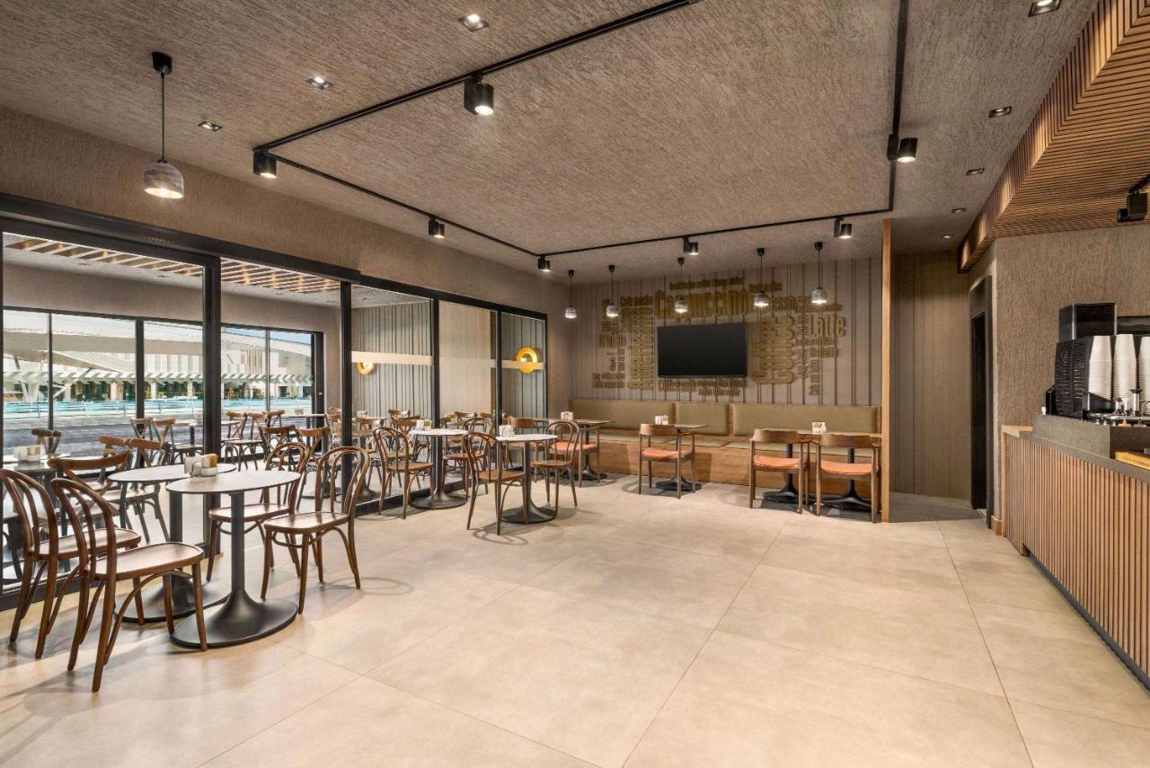 Ramada By Wyndham