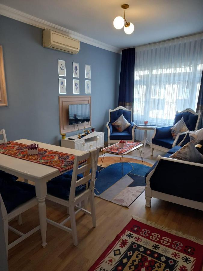 Guest house Emirhan & 3*