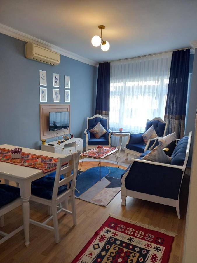 Emirhan & 3*