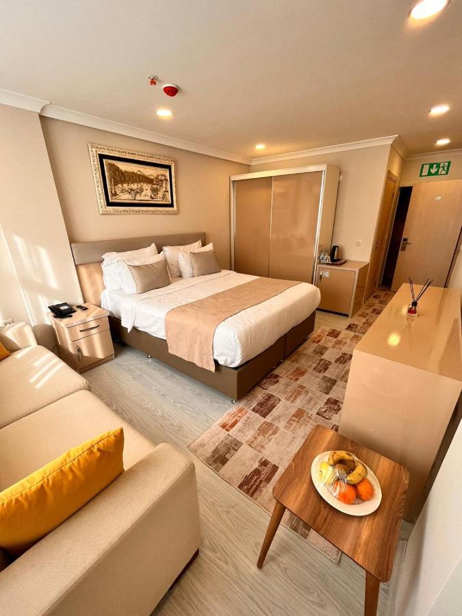 Simal Hotel
