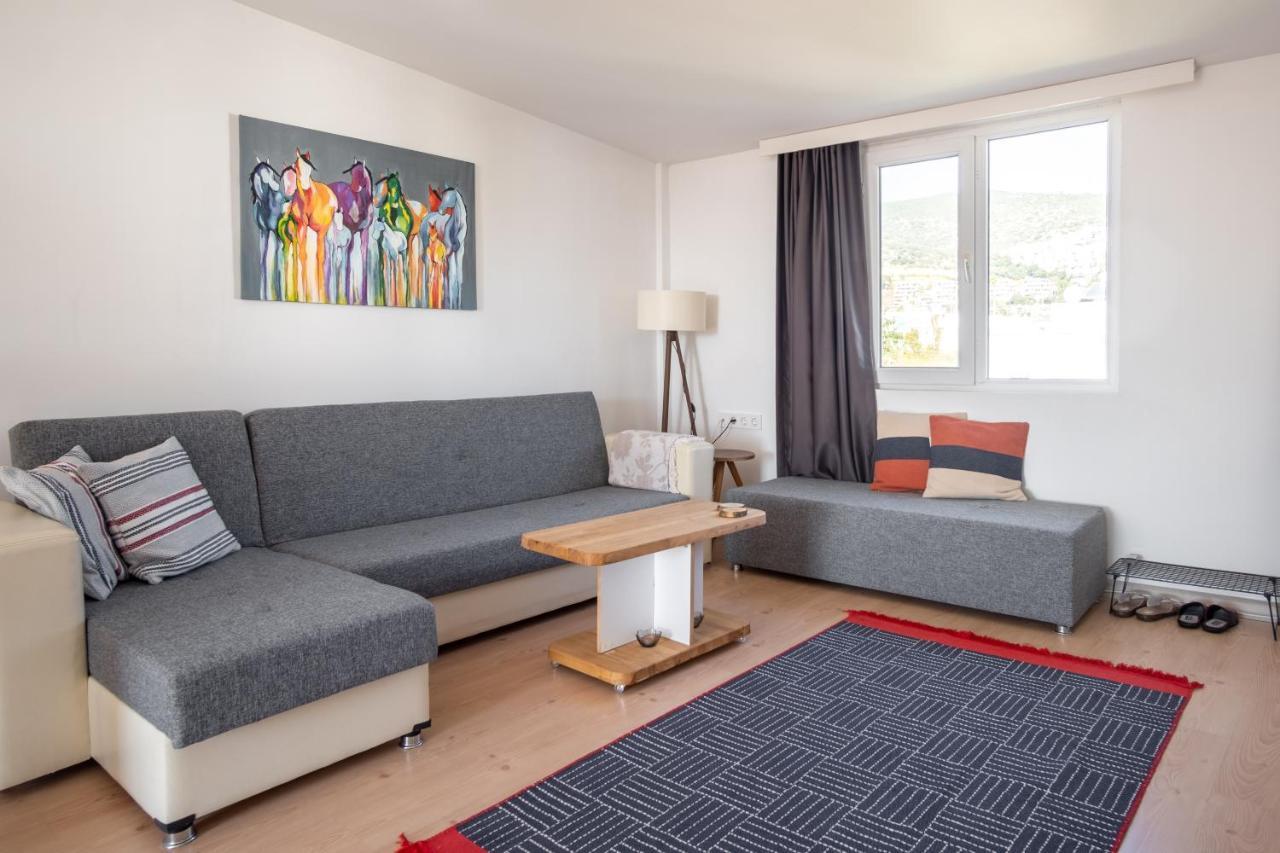 Central, Cozy, Comfy, 1br House, Free Parking & Fast Wi-fi, 4ppl Apartment