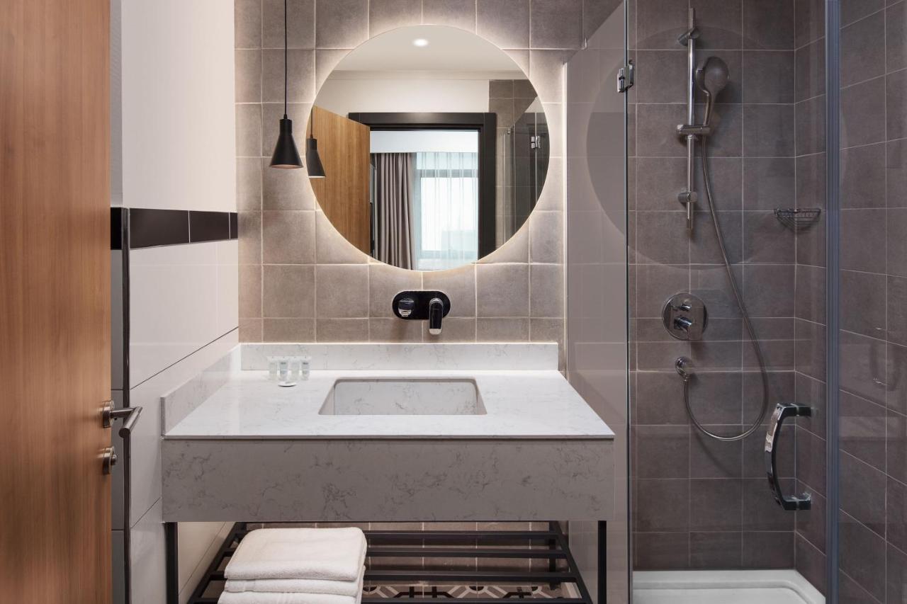 By Marriott Atasehir 4* Istanbul