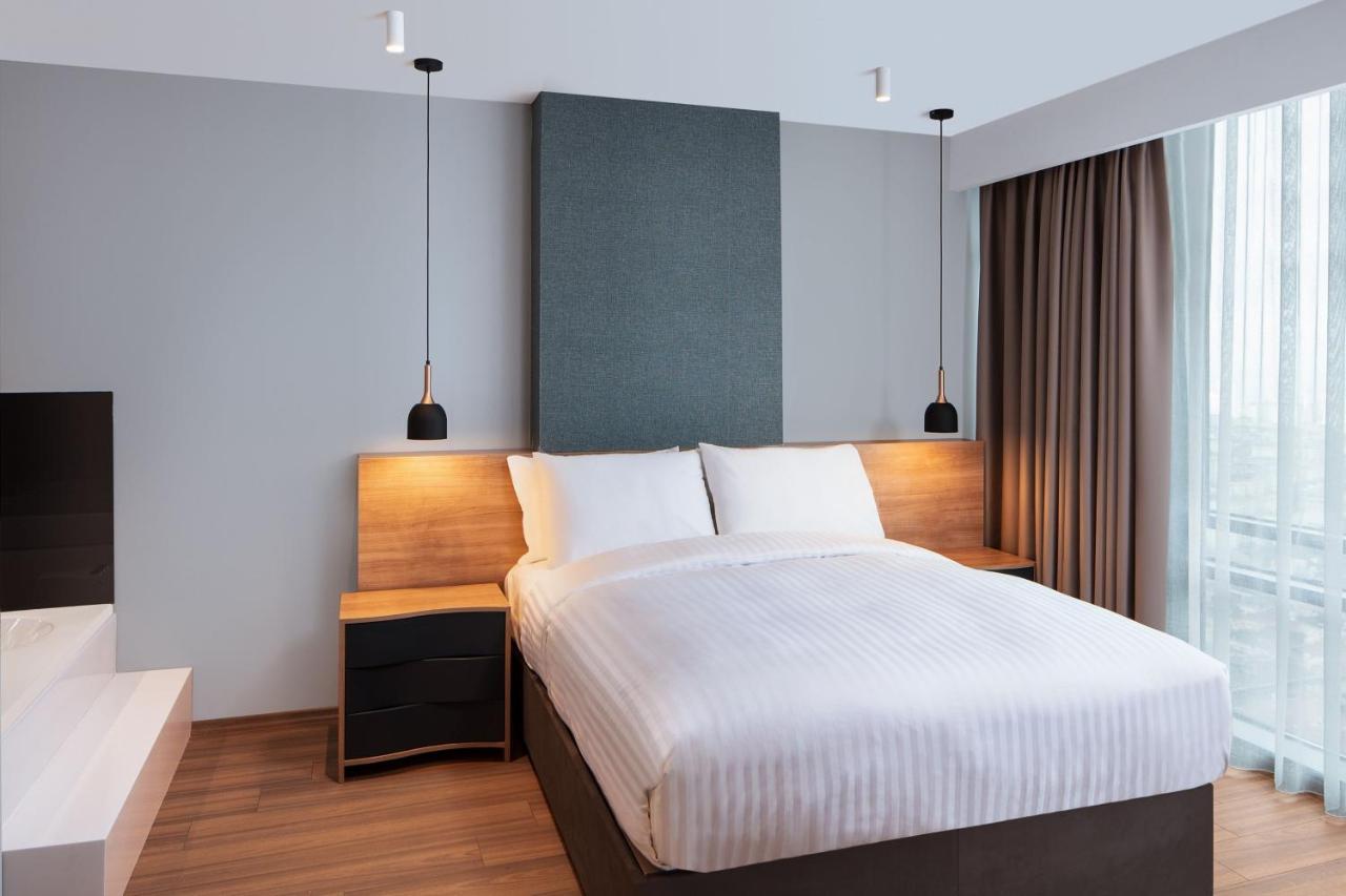 By Marriott Atasehir 4* Istanbul