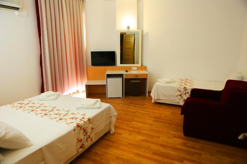 Ugur Hotel Kas