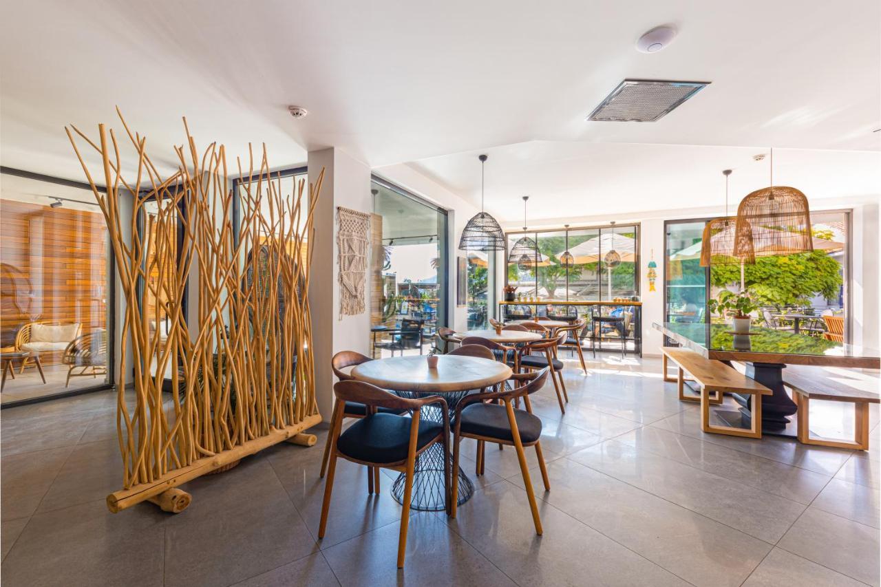 Payava By True Blue Hotel