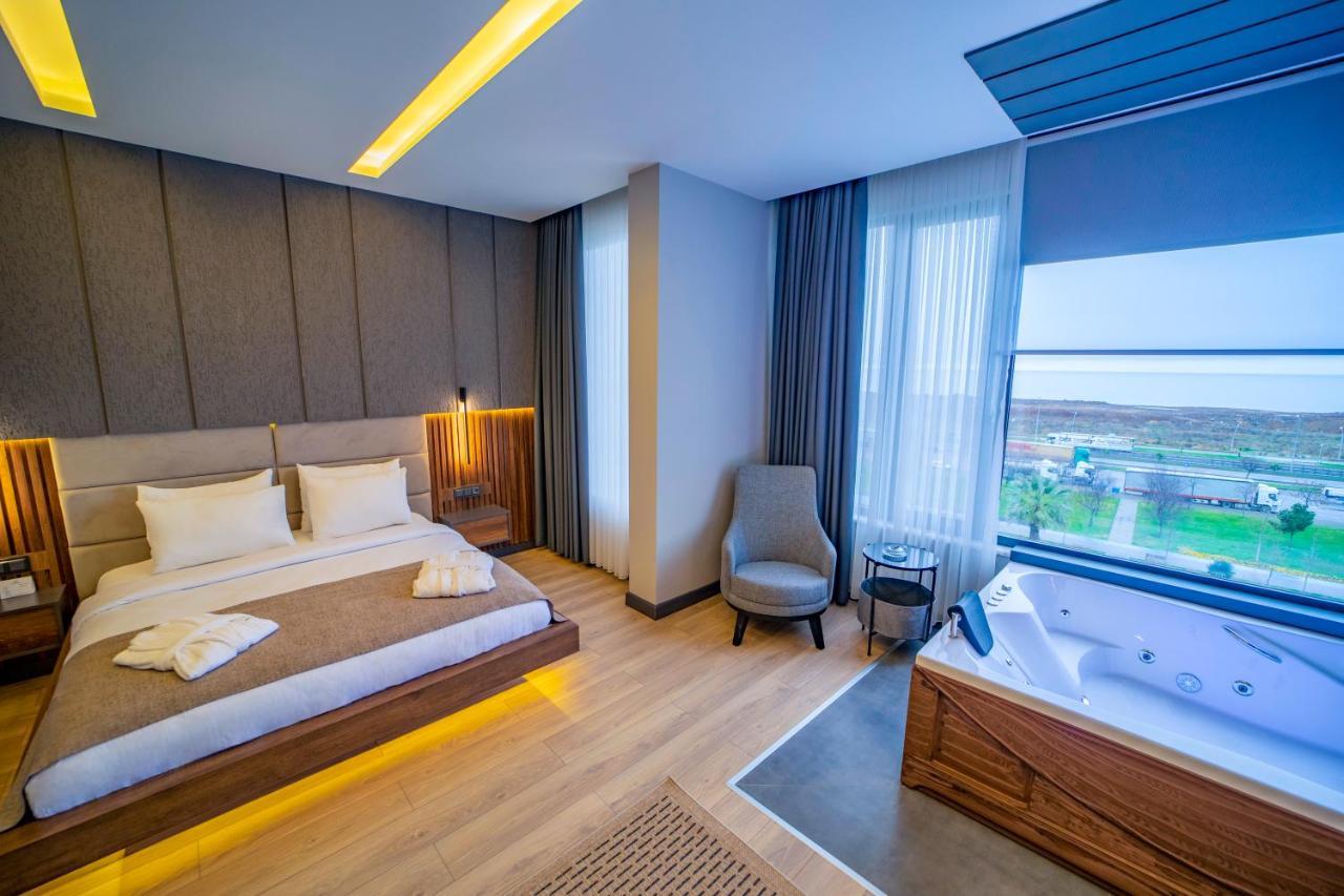 Aksular Hotel 4*