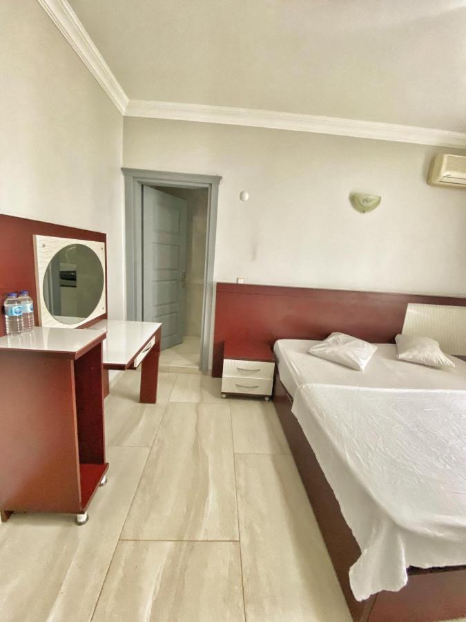 Deniz Kumburgaz Hotel *