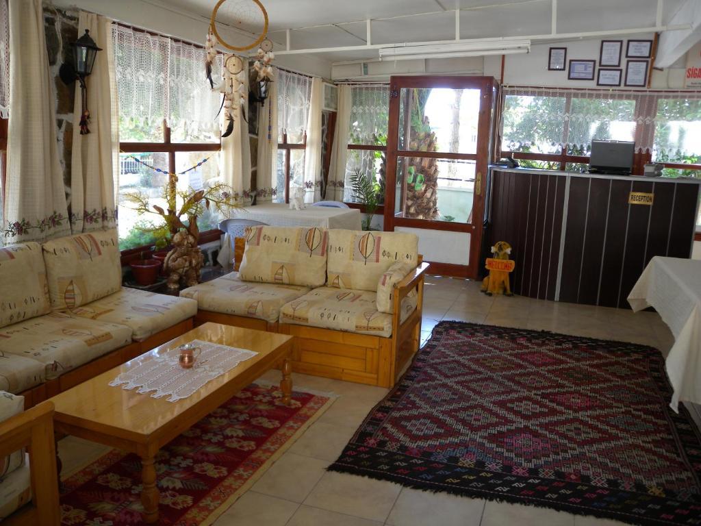 Eysan Guest house