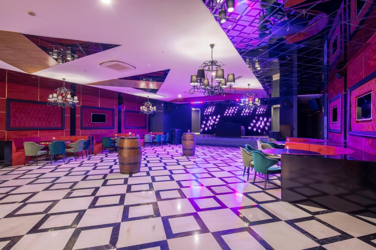 Granada Luxury 5* Avsallar
