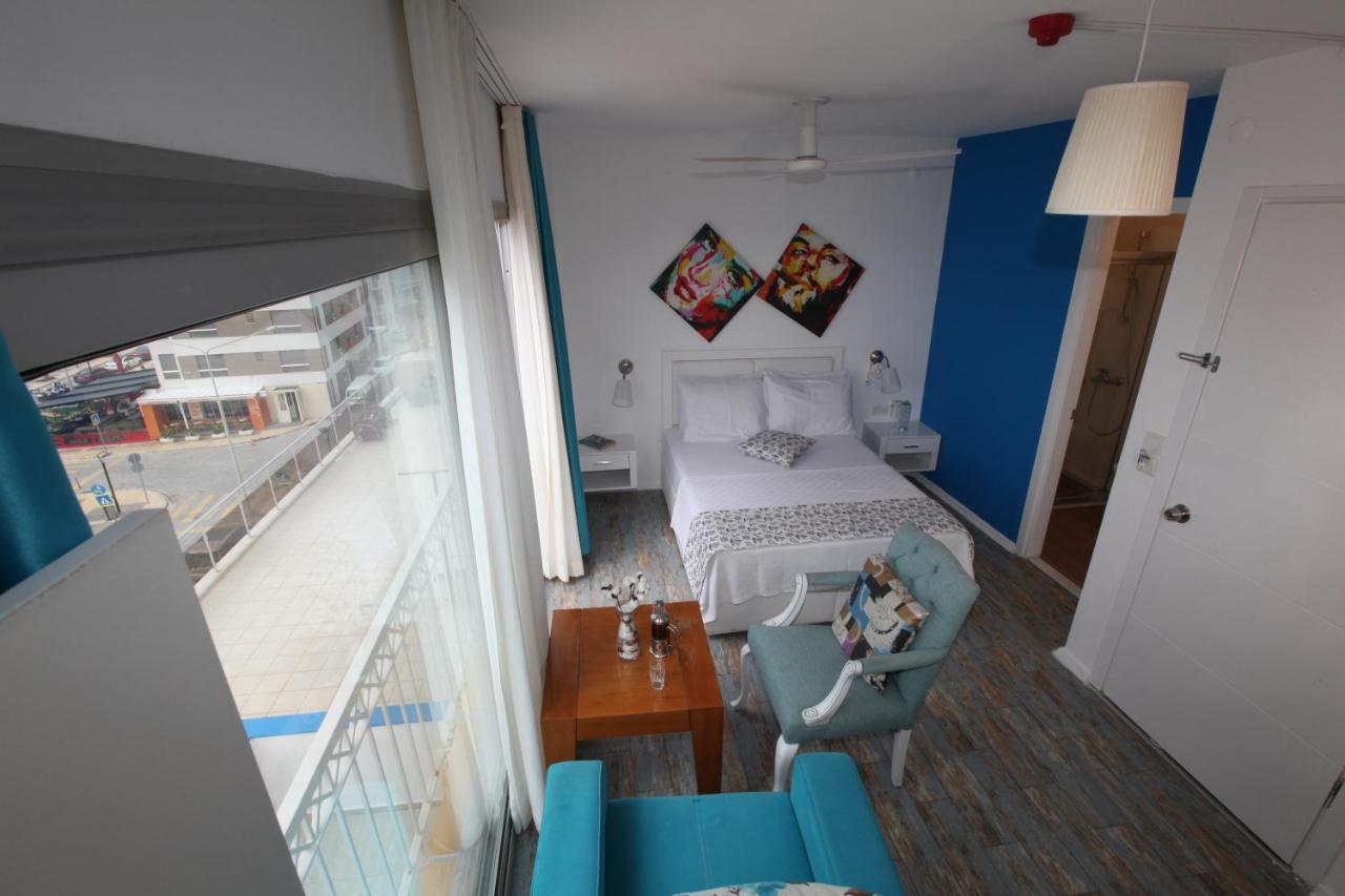 Larimar Cesme