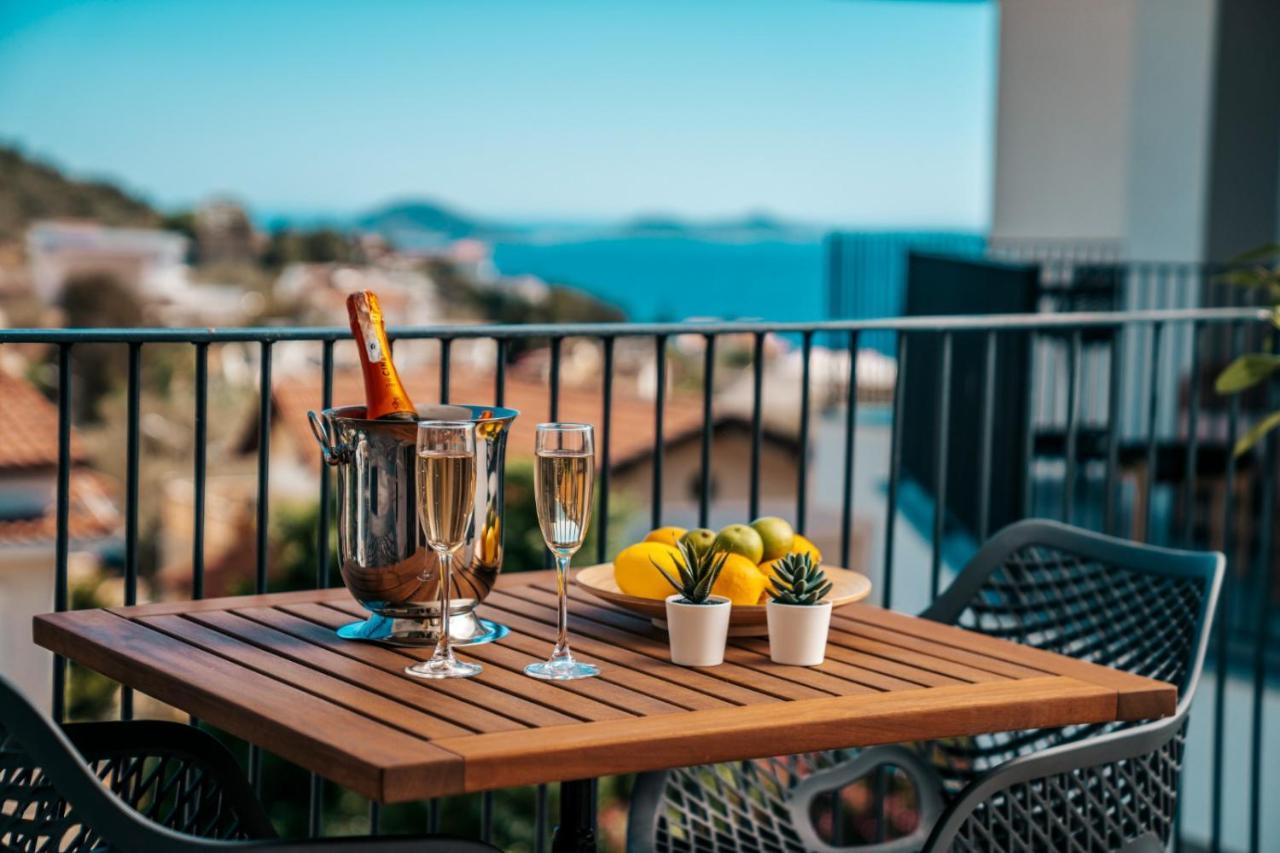 Payava By True Blue * Kalkan