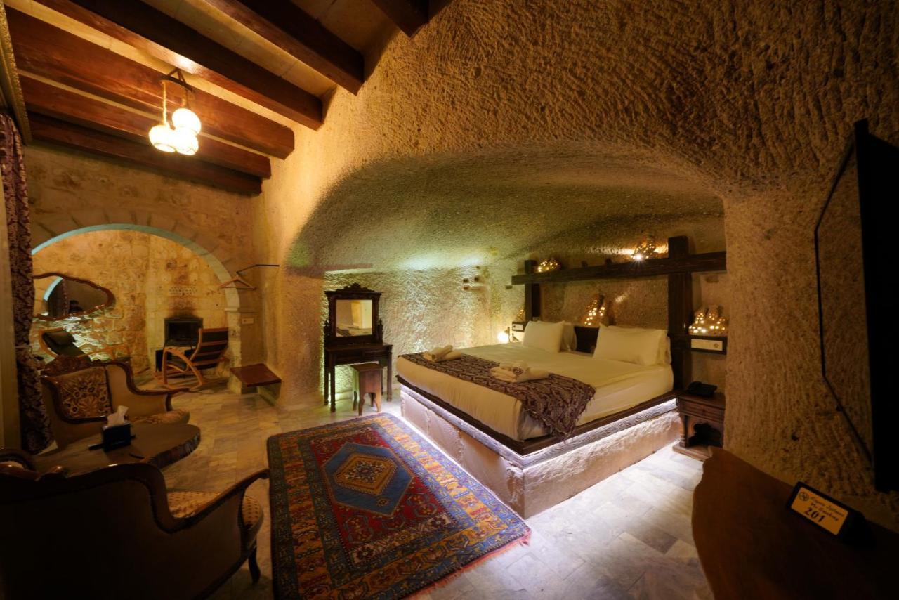 Hotel Shoestring Cave House 2*