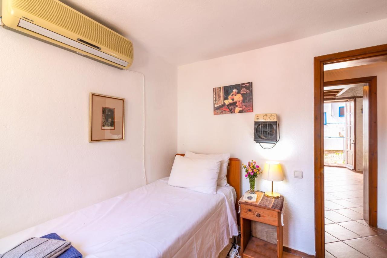 Sonsuz * Kalkan