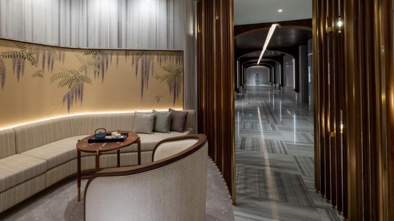 The Peninsula Hotel 5*