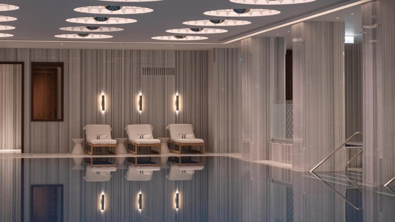 The Peninsula Hotel 5*