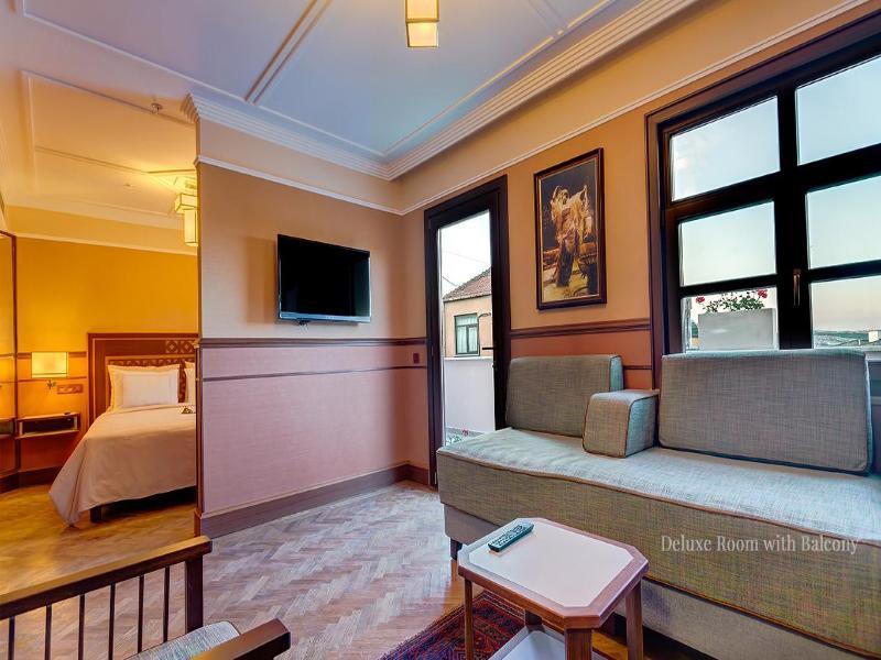Lalahan Hotel
