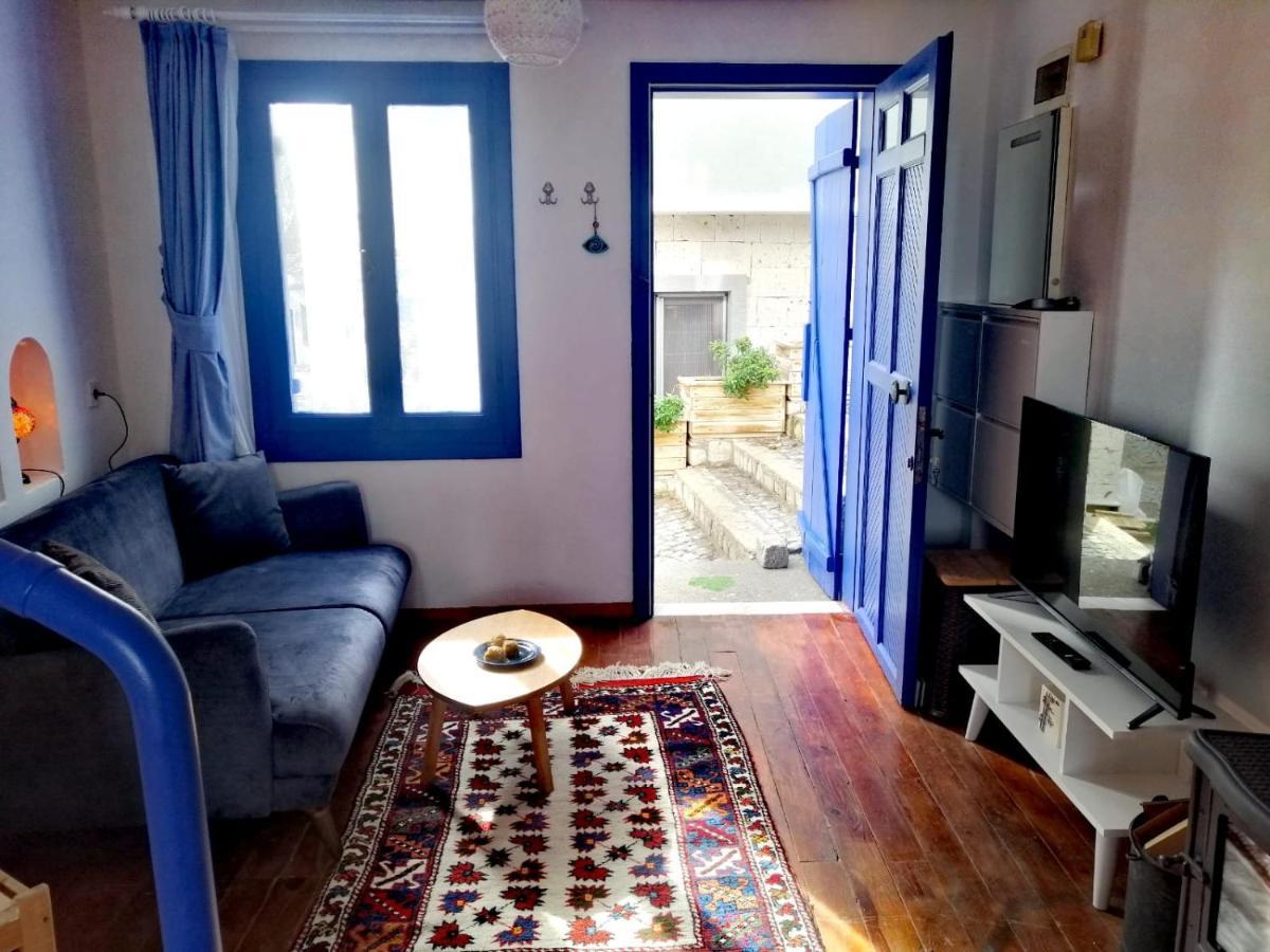 Mitos Guest house 2*
