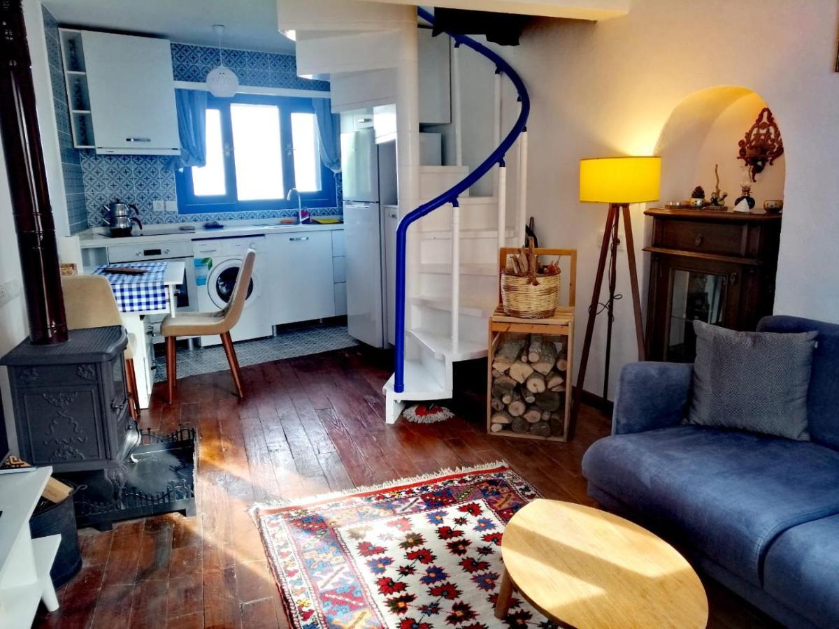 Mitos Guest house