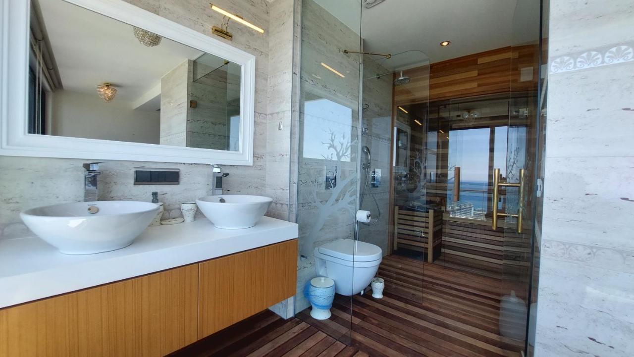Elite Admiral Premium Residences Apartment *