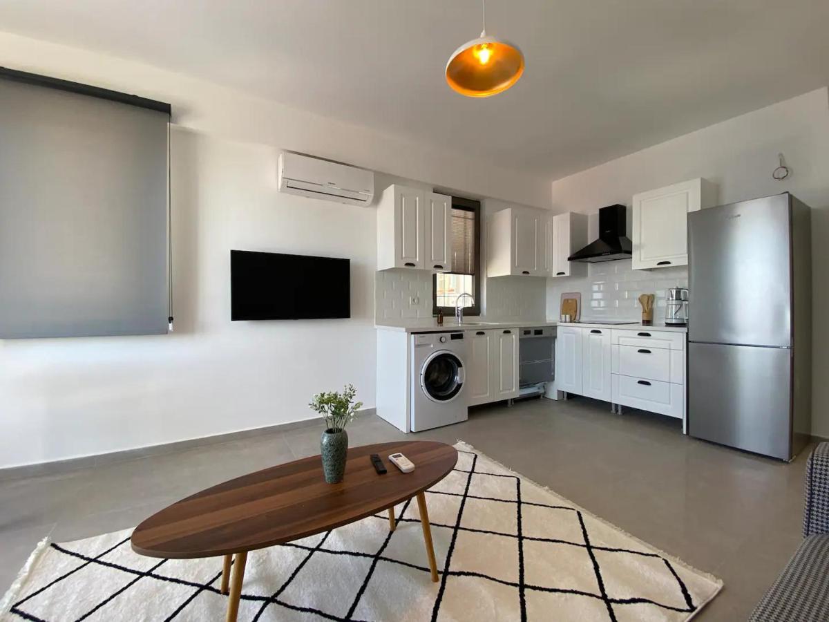 Freya Apartment
