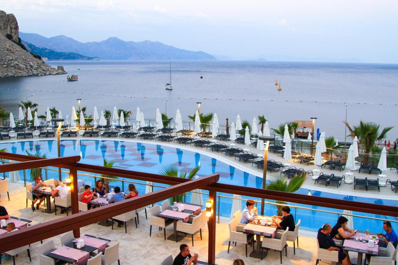Premium Hotel