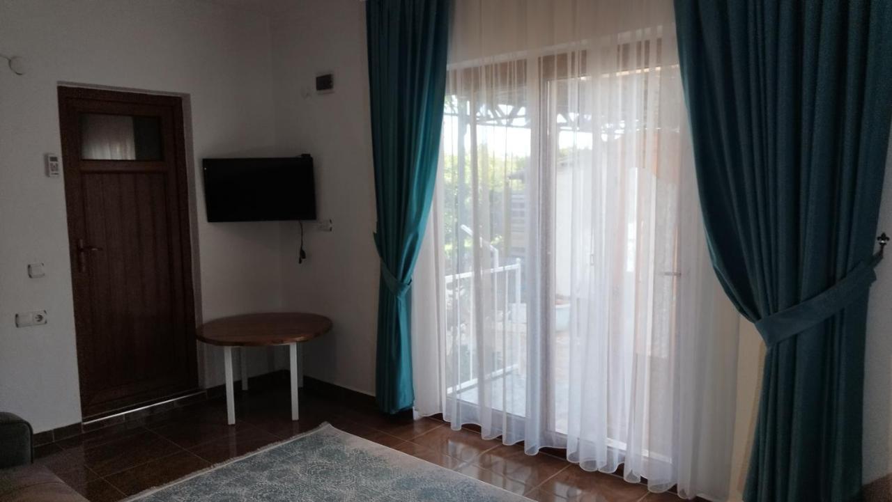 Cemils Guest house