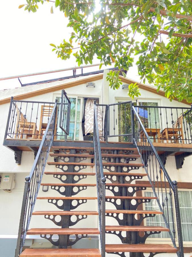 Narr Hotel 2*