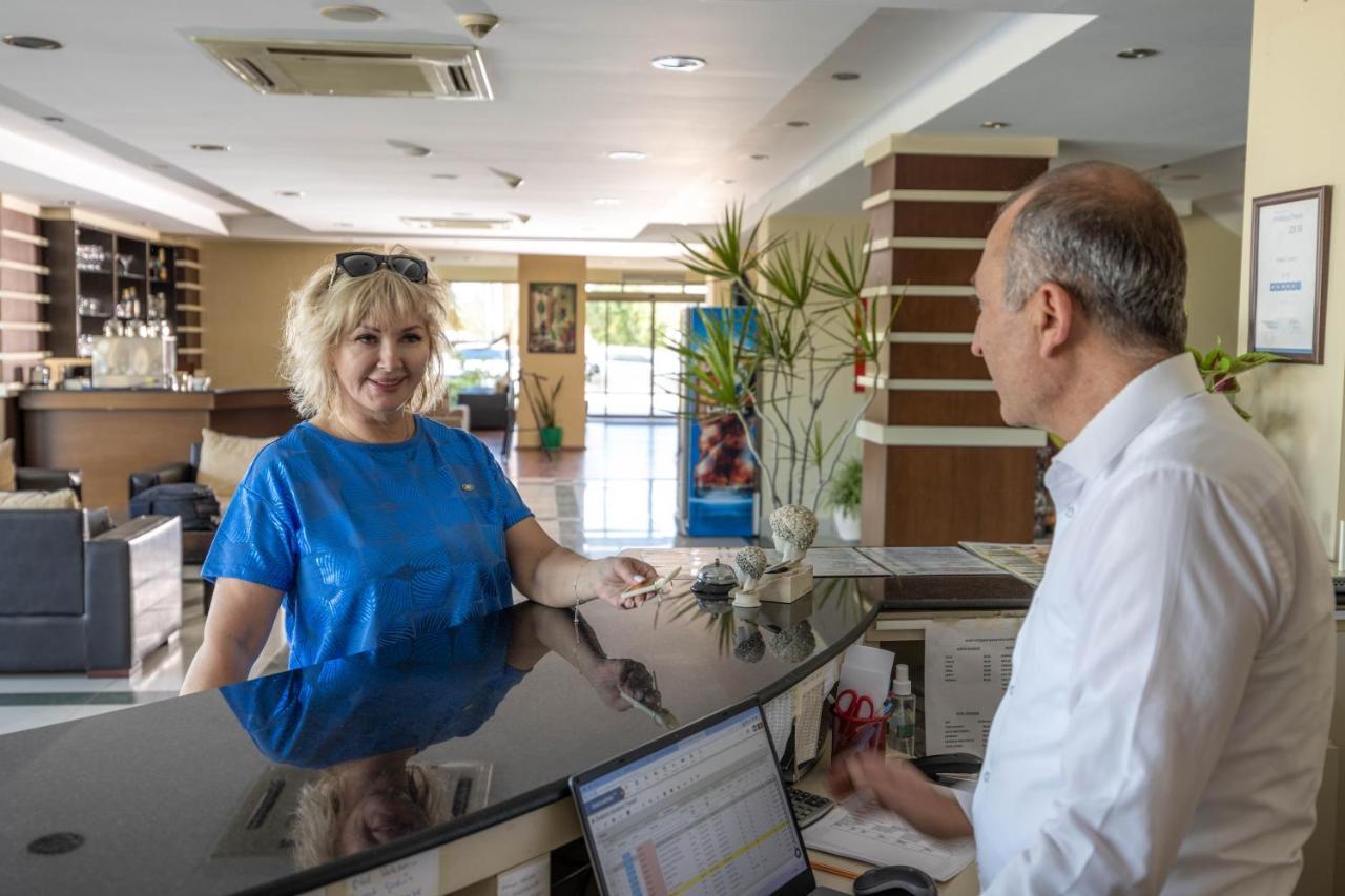 Selin Hotel 3*