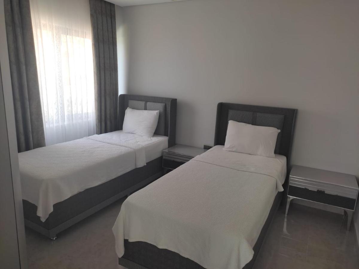 Elite Admiral Premium Residences *