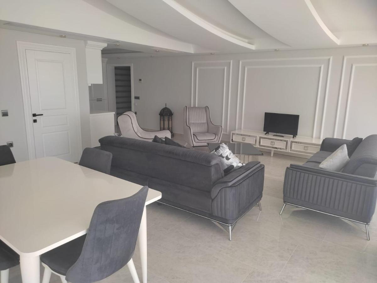 Apartment Elite Admiral Premium Residences *