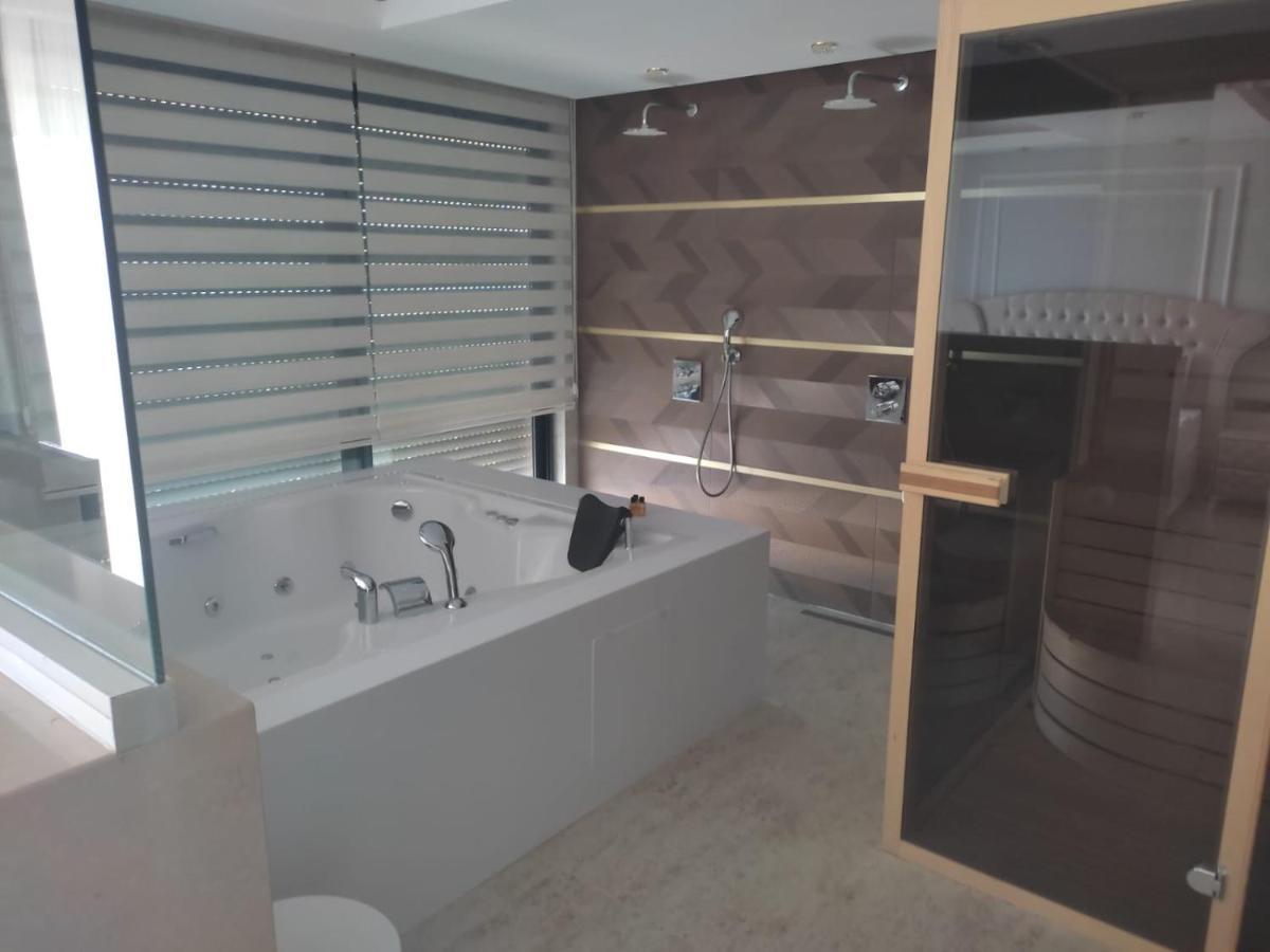 Apartment Elite Admiral Premium Residences