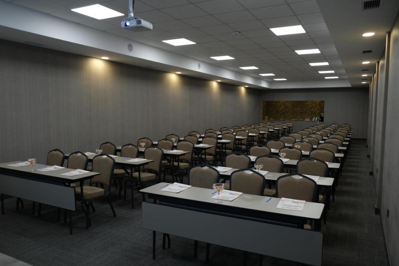 Ucar Royal Ve Konferans Salonu Aparthotel Sile